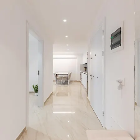 Mumba By ティラナ