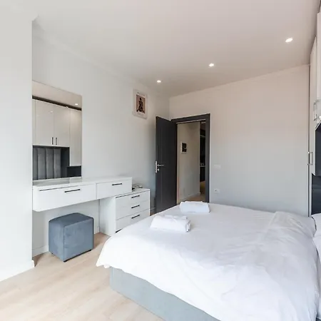 Mumba By Apartmán Tirana